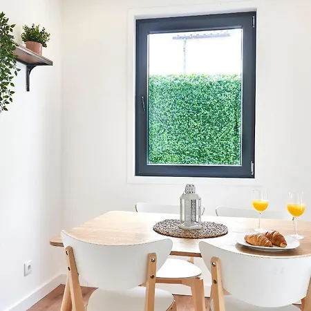 Altido Modern In Lapa, Nearby Iseg Apartment Lisbon