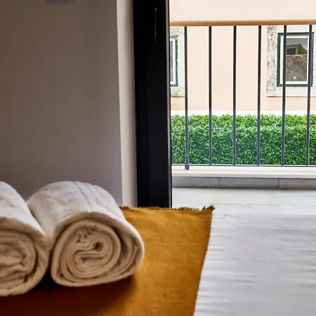 Apartment Altido Modern In Lapa, Nearby Iseg Lisbon