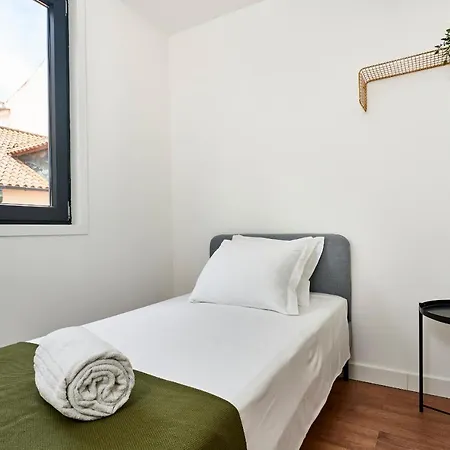 Apartment Altido Modern In Lapa, Nearby Iseg Lisbon